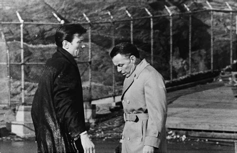 The Manchurian Candidate - a chilling tale of Cold War espionage and brainwashing!