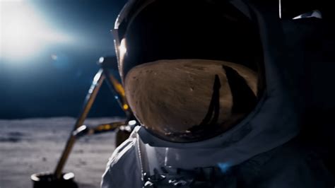 First Man การเดินทางไปยังดวงจันทร์ครั้งแรกและความรักที่ทอดยาว!